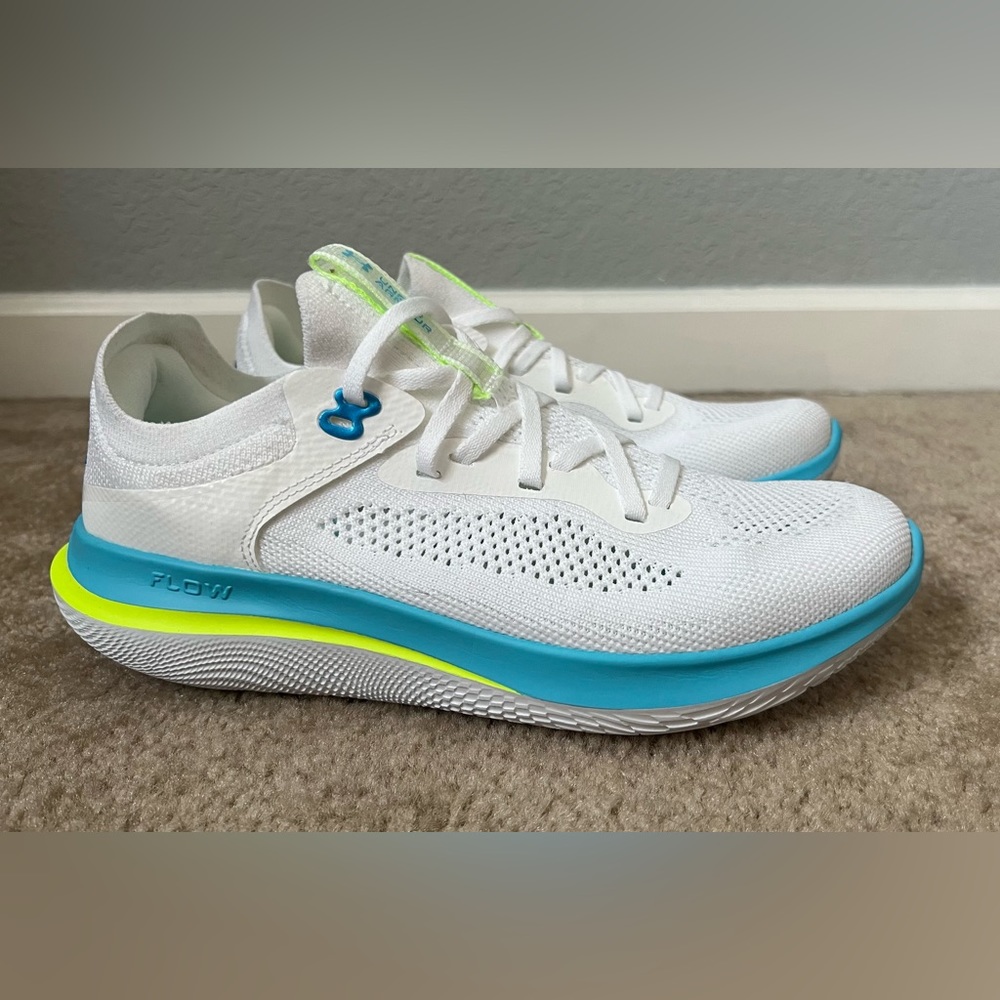 Under Armour sneakers with Bluetooth tracking technology - women's 9.5